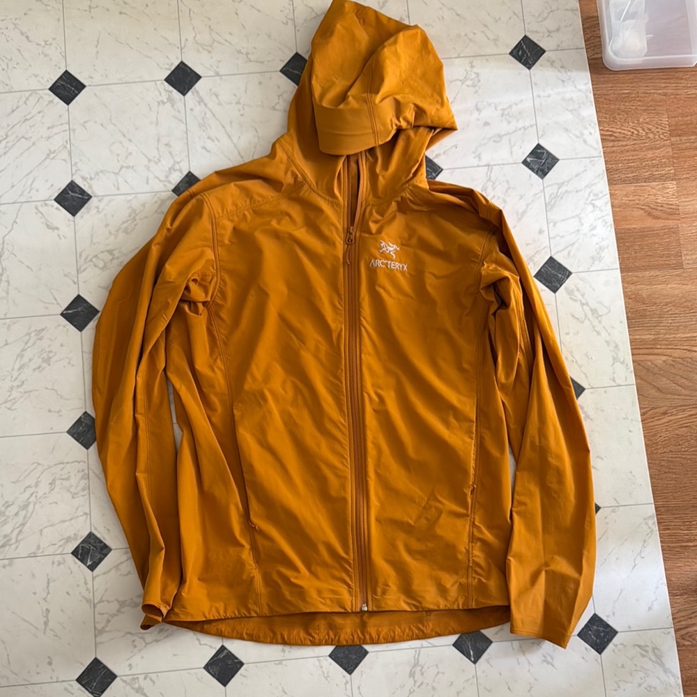 ARC’TERYX Gamma SL Hoody Revel color. Small.